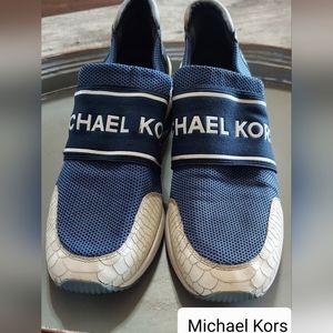 CLEARANCE Michael Kors Felix Logo Sneaker Trainers in Extreme Blue Size 7
